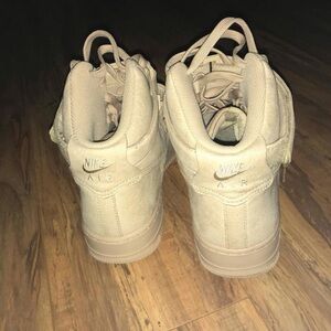 Nike Air Force 1 High ‘07 SP Billie Eilish Mushroom